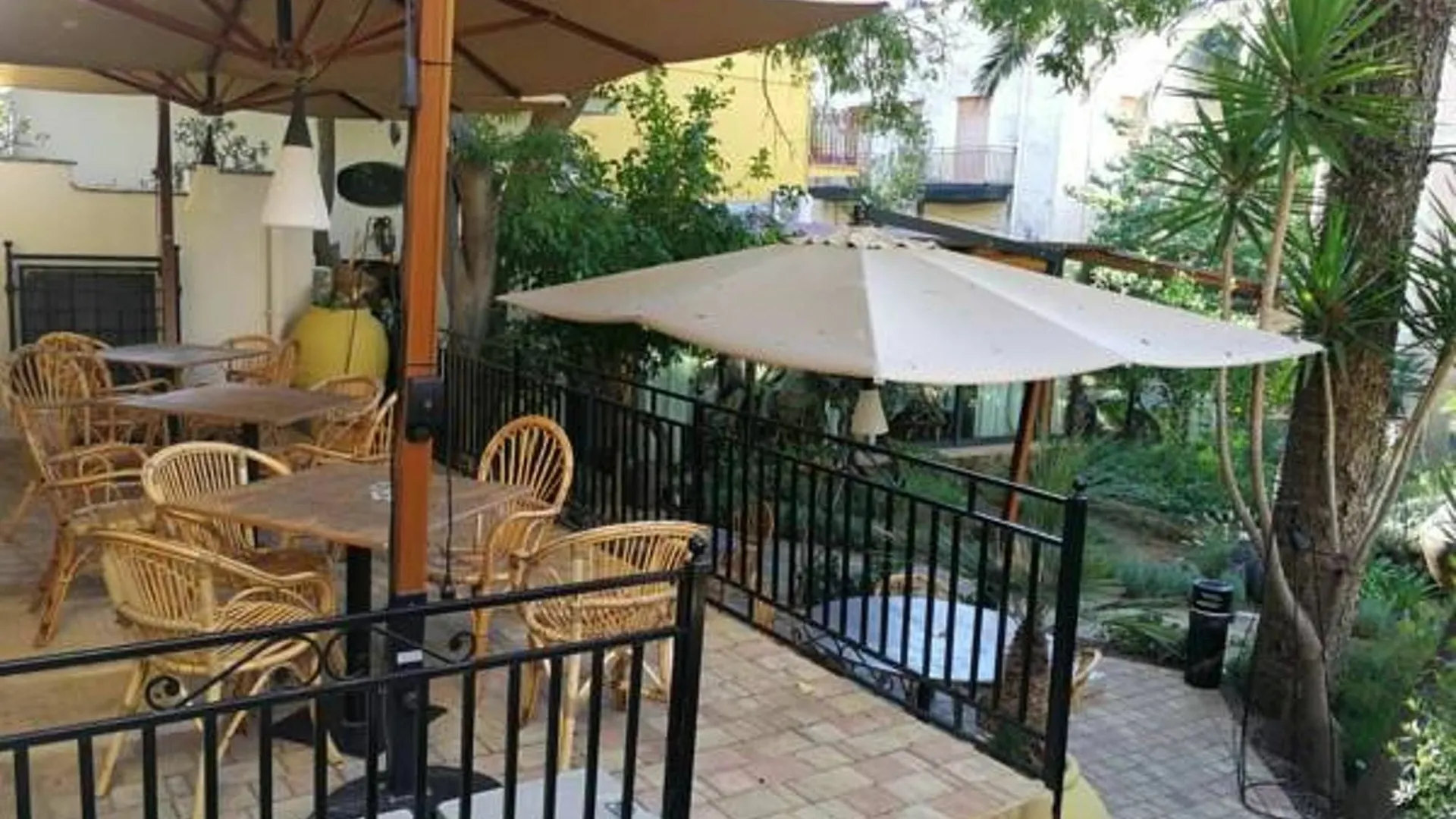 Apartment With 2 Bedrooms In Agrigento, With Furnished Terrace And Wif